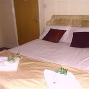 Pacific Inn London Heathrow